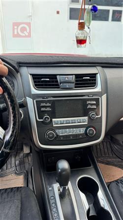 نیسان ئەلتیما